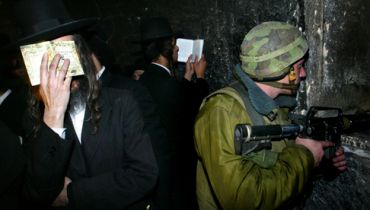 "אם תכפו עלינו גיוס, נפתח חרם כלכלי"