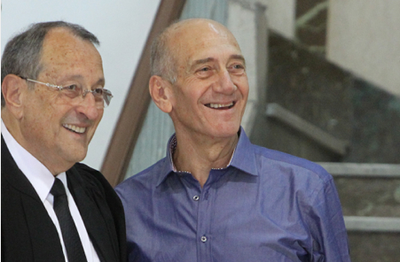 אולמרט ביציאה מביהמ"ש, הבוקר