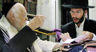 האחיין החב"די של פוסק הדור: "הוא אהב את כלל ישראל"