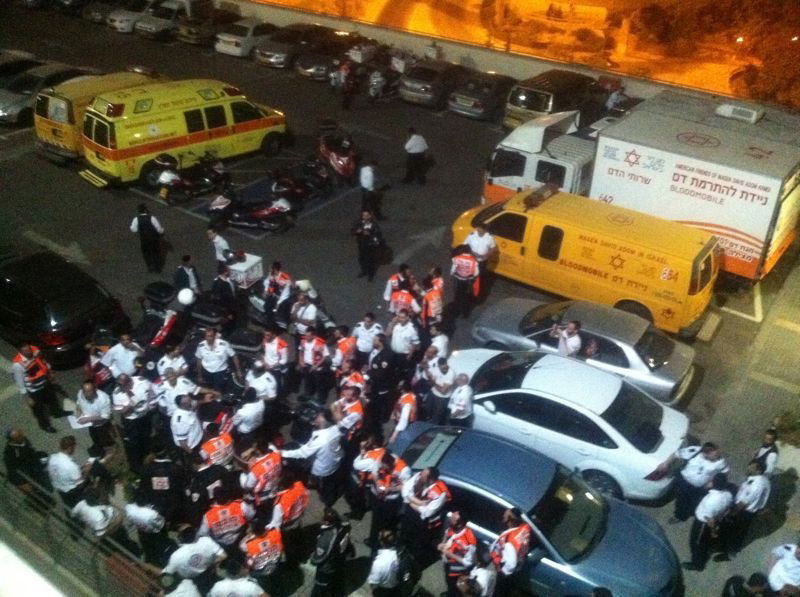 סיקור וגלריה: איך מאבטחים הלוויה של מאות אלפים?