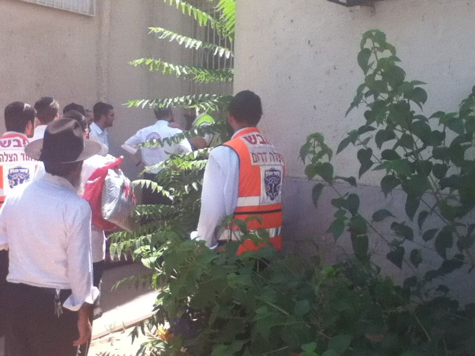 אש בבני-ברק: שריפה בבניין דירות בעיר