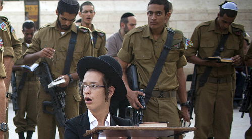 למצולמים אין קשר לכתבה