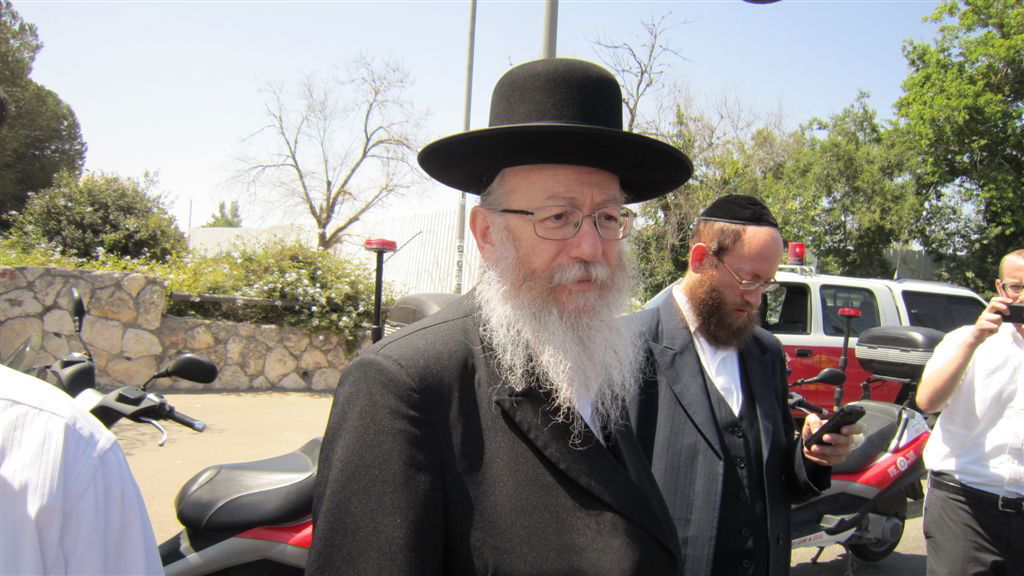 צפו: כך מתמודדים עם פיגוע ברכבת הקלה