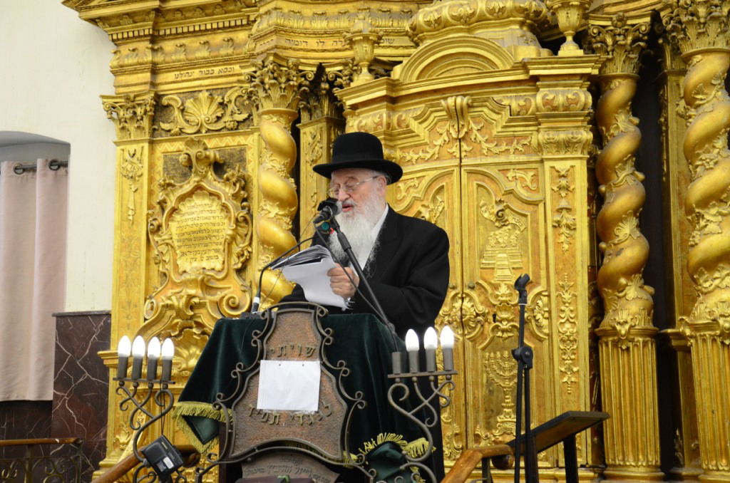 שבוע בלי הרב אלישיב: עצרת הספד והתעוררות בפוניבז'