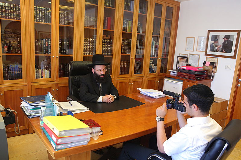 הרב שמואל רבינוביץ': "יחד עם הבכי, באה גם התקווה לגאולה"