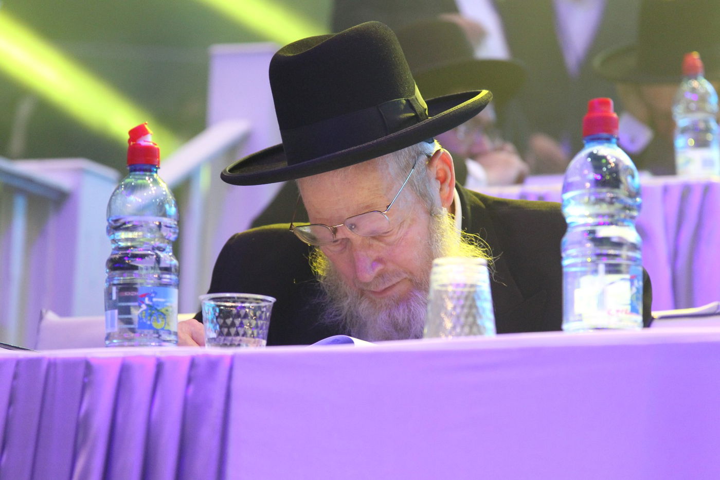 יחד כל שבטי ישראל: אלפים בסיום הש"ס בהיכל יד אליהו