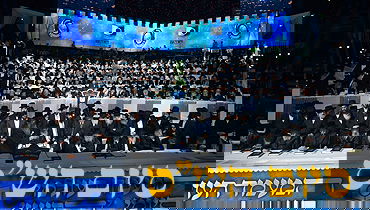 שולחן הנשיאות באירוע