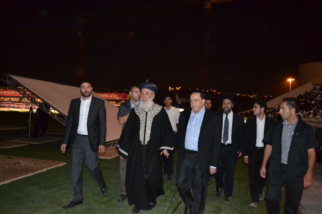 מעמד הרבבות במעמד סיום הש"ס באצטדיון טדי • גלרית ענק