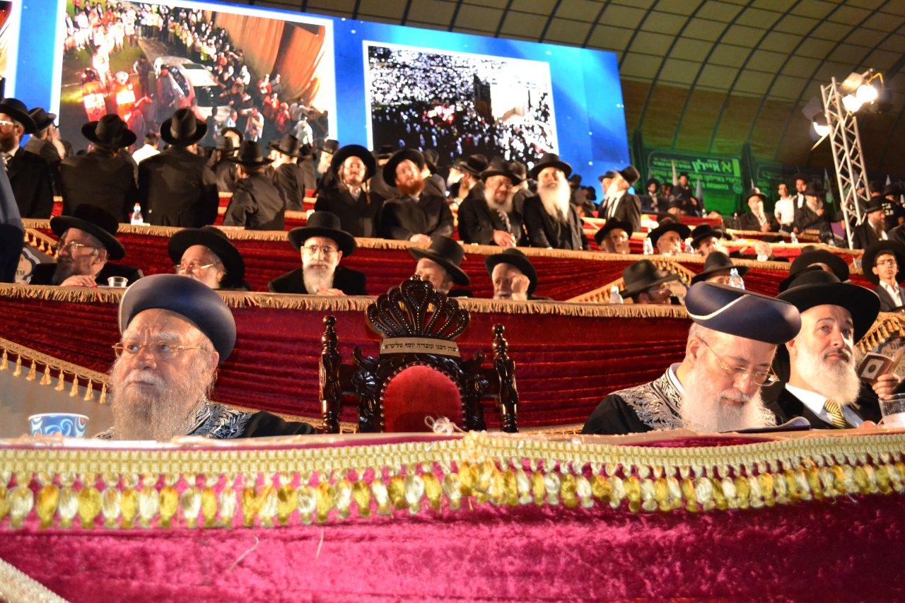 מעמד הרבבות במעמד סיום הש"ס באצטדיון טדי • גלרית ענק