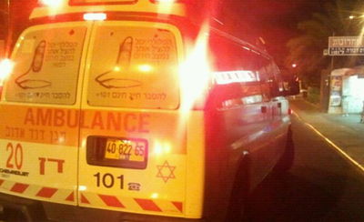 תאונה בתל-אביב: רוכב אופנוע נפצע בינוני