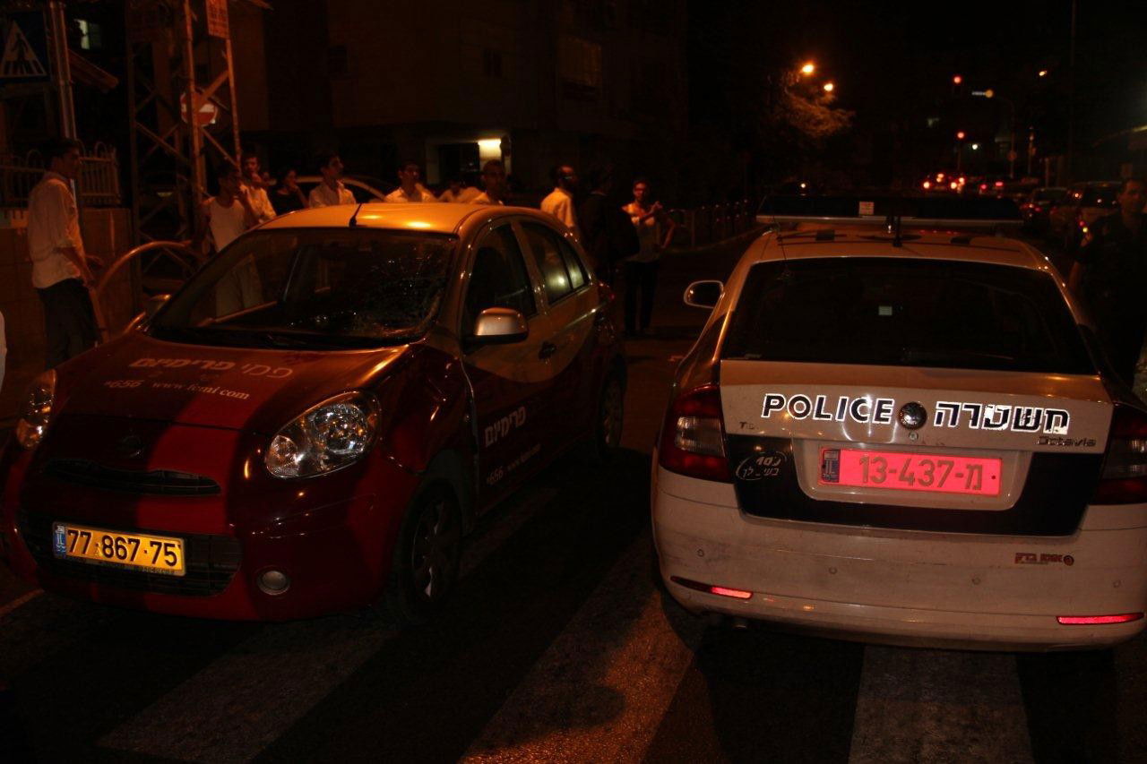 נער בן 16 נפגע באורח קשה, מצוד אחר נהג הרכב שנמלט