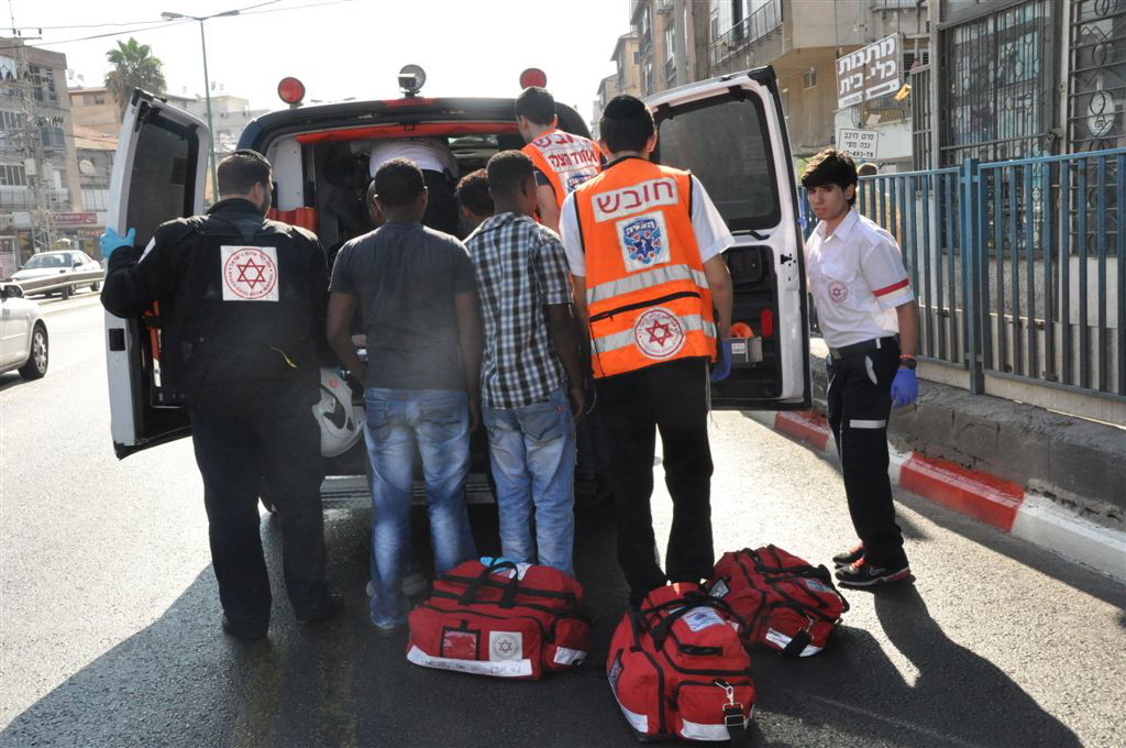 דקירות בבני-ברק, התושבים: "בעיית המסתננים מחמירה"