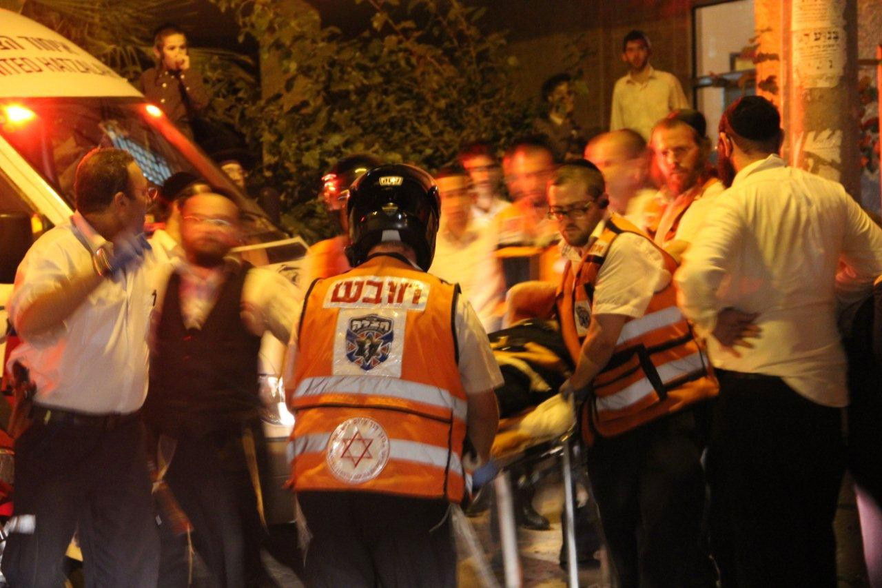 בני-ברק: נפל מגובה 4 קומות ונפצע באורח קשה