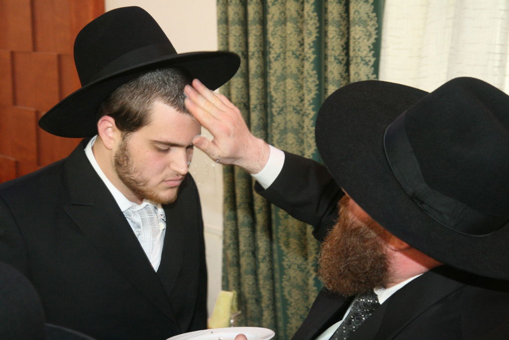 חתונת נכדת רבי ניסים קרליץ: גלריית ענק