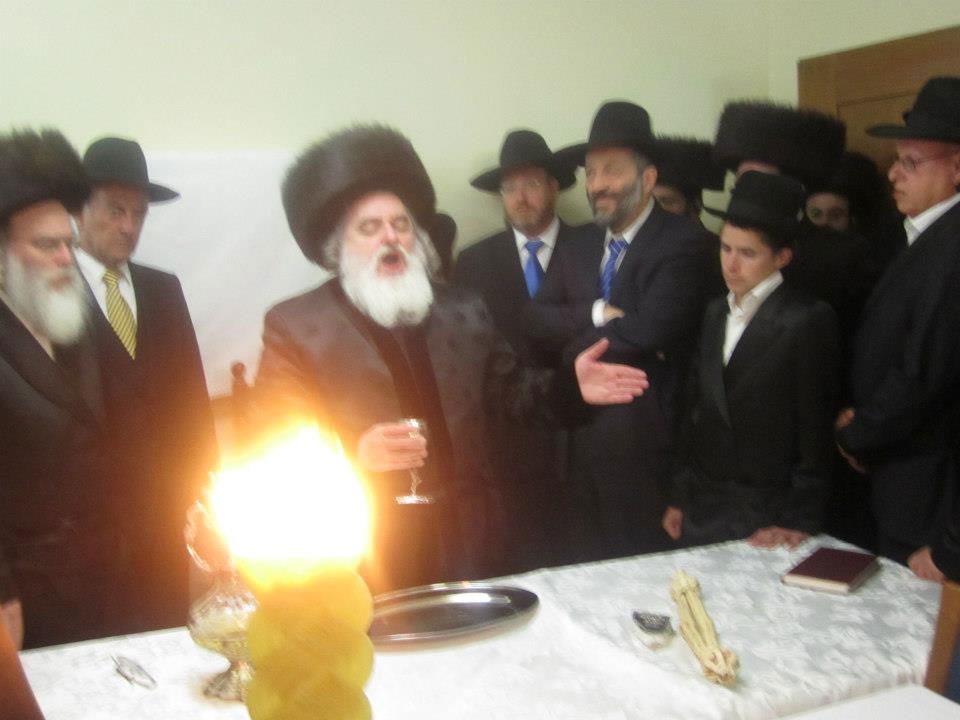 האדמו"ר מויז'ניץ לדרעי: "חייבים לך הכרת הטוב"