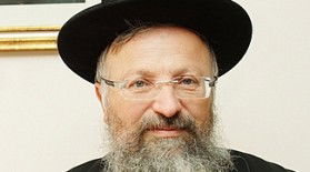 הרב שמואל אליהו: "הדיבורים על נקמת דם לא במקום"