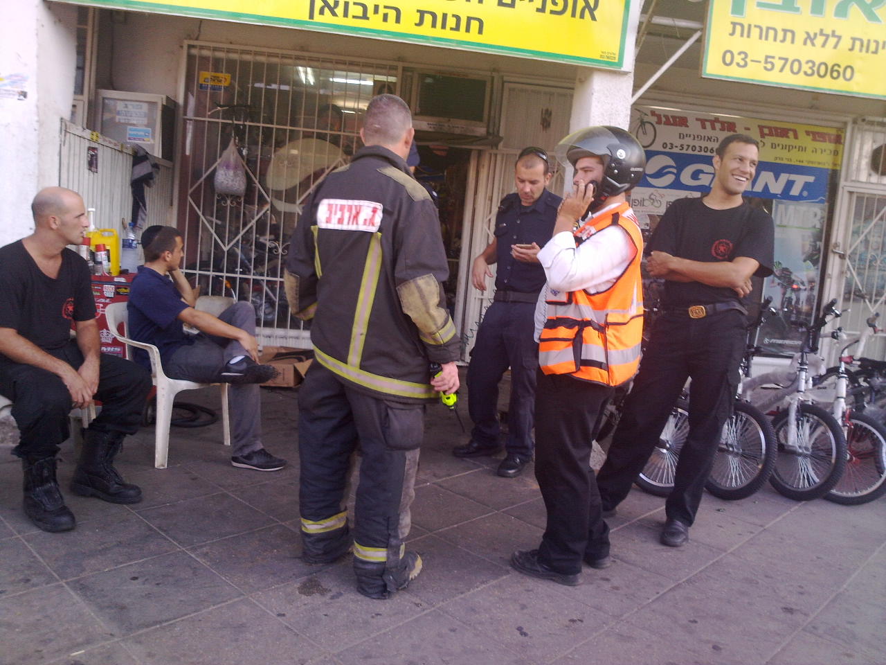 בני-ברק: בקבוק תבערה הושלך על חנות אופניים