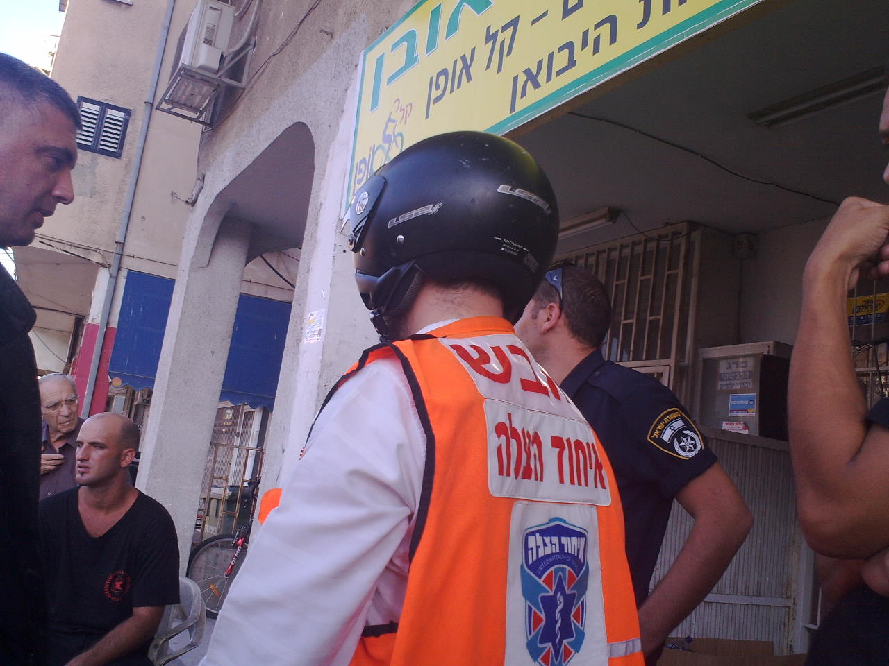 בני-ברק: בקבוק תבערה הושלך על חנות אופניים