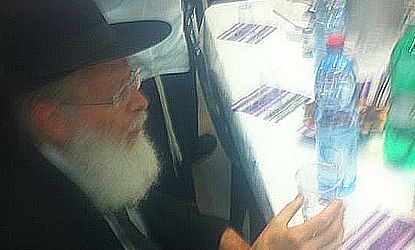 מהומה בכינוס דגל: כרמל ספג צעקות, גפני הרגיע