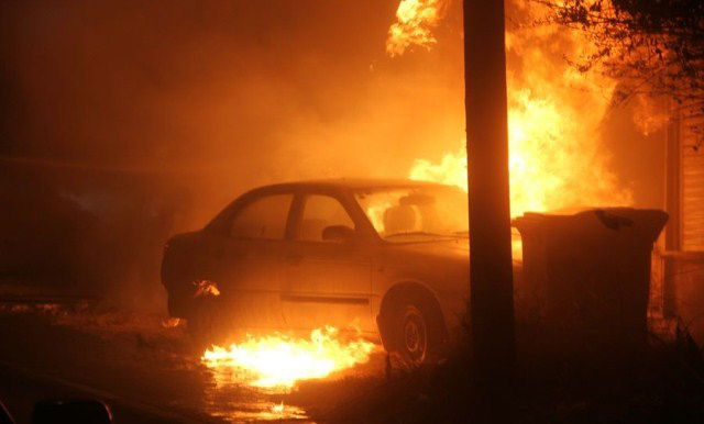 זירת השריפה, הלילה