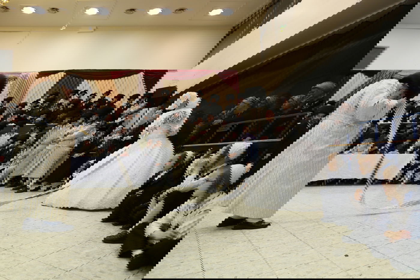 תיעוד מיוחד: החתונה ב'תולדות אברהם יצחק'