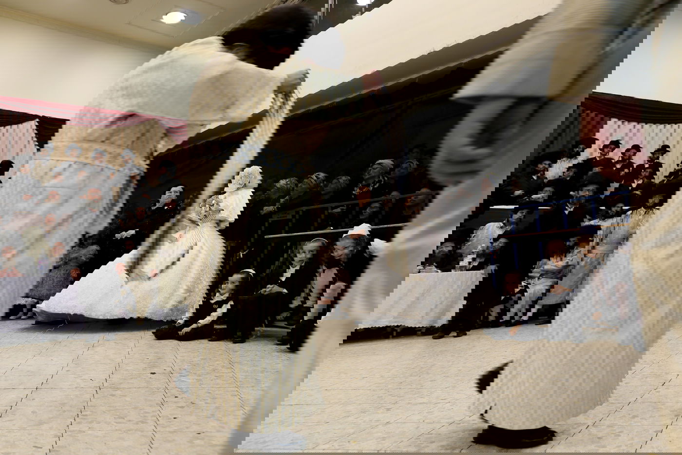 תיעוד מיוחד: החתונה ב'תולדות אברהם יצחק'