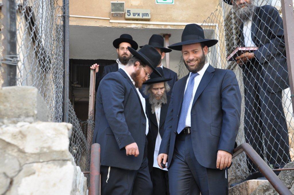 התרגשות בצרפת: הרב שטיינמן יצא למסע חיזוק