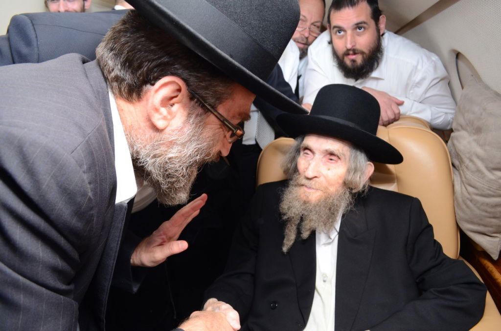 התרגשות בצרפת: הרב שטיינמן יצא למסע חיזוק