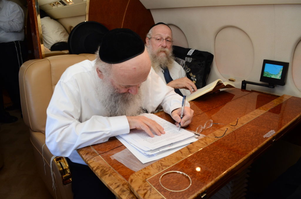 התרגשות בצרפת: הרב שטיינמן יצא למסע חיזוק