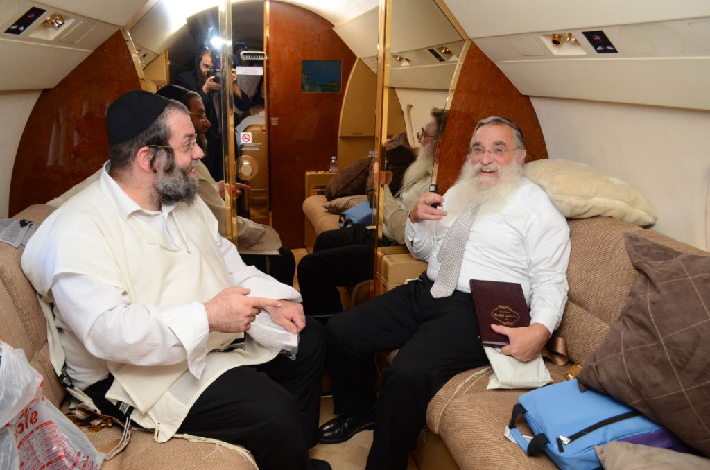 התרגשות בצרפת: הרב שטיינמן יצא למסע חיזוק