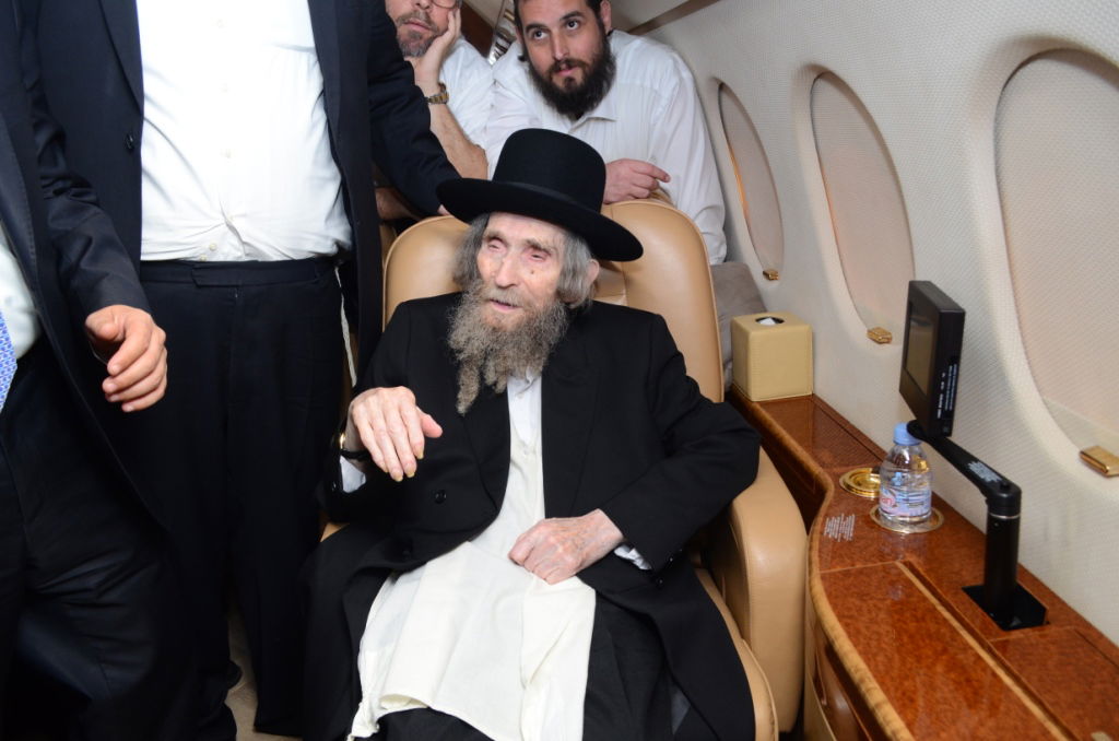 התרגשות בצרפת: הרב שטיינמן יצא למסע חיזוק