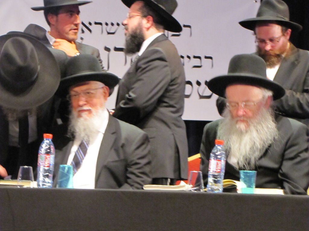 תיעוד: הכינוס בפריז עם מרן הרב שטיינמן