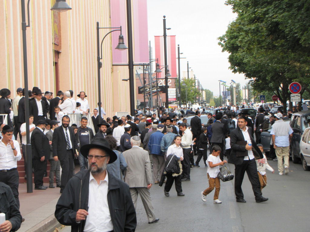 תיעוד: הכינוס בפריז עם מרן הרב שטיינמן