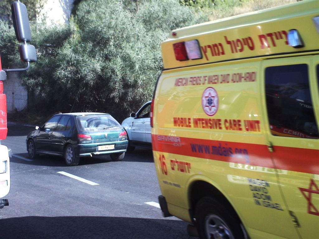 יום לוהט: 3 שריפות ענק בירושלים