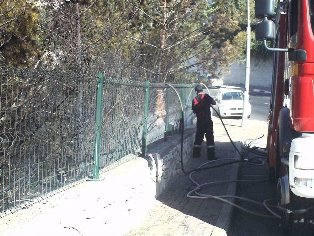 יום לוהט: 3 שריפות ענק בירושלים