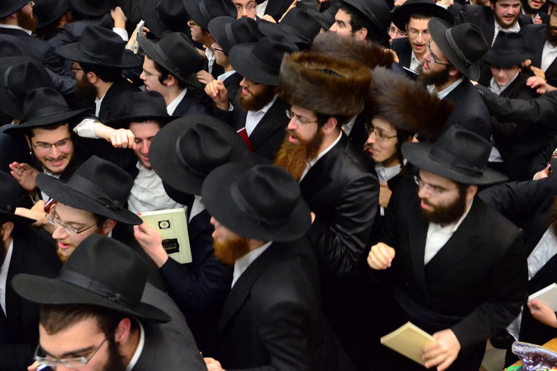 צפו בגלריה: סליחות במרכז חב"ד העולמי - 770