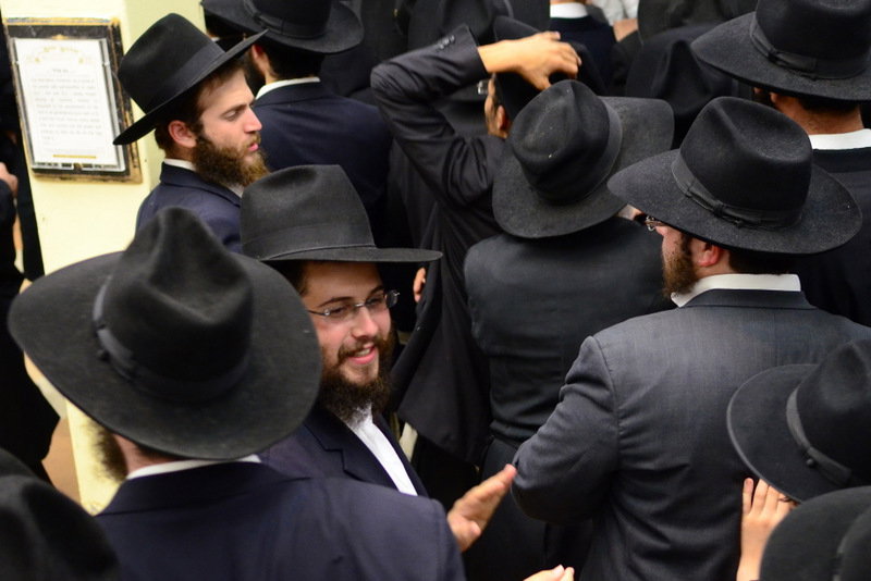 צפו בגלריה: סליחות במרכז חב"ד העולמי - 770