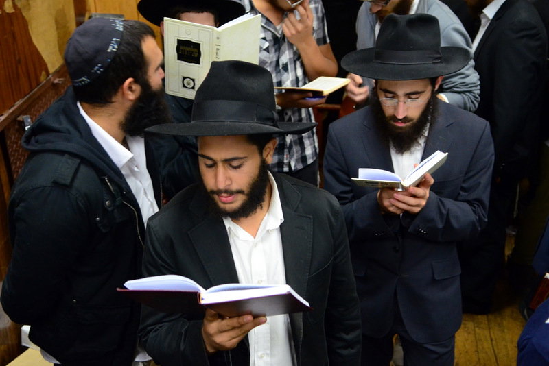צפו בגלריה: סליחות במרכז חב"ד העולמי - 770