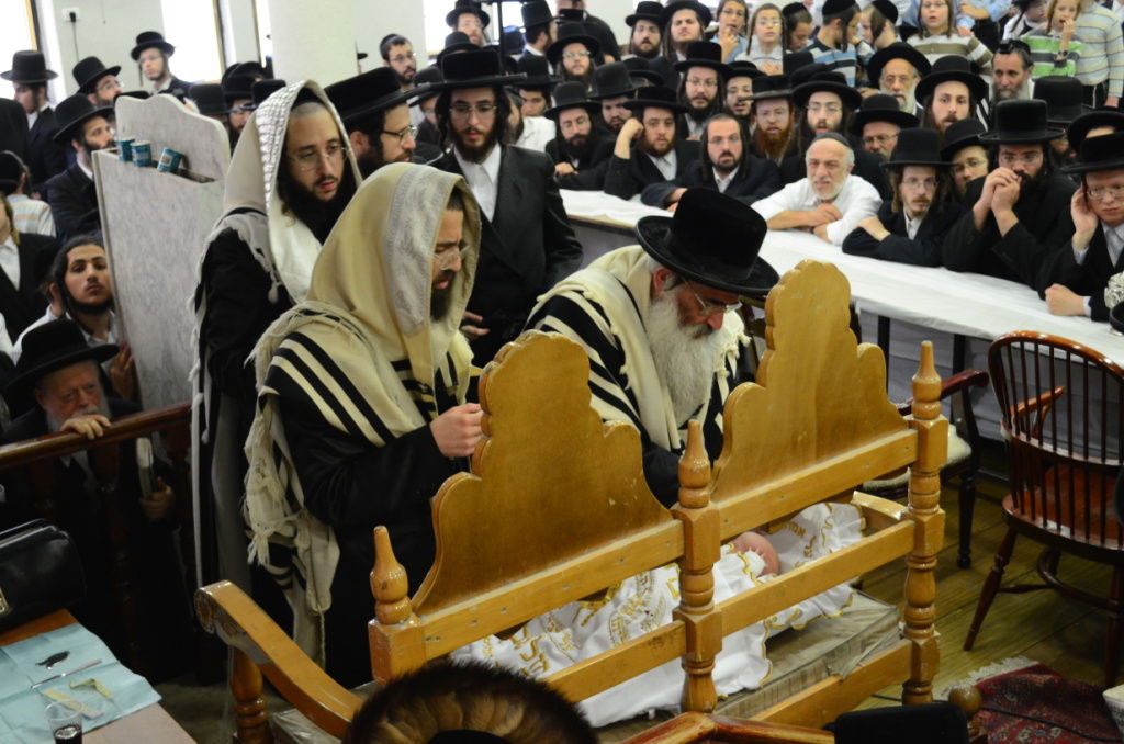 שמחת ויז'ניץ-סאטמר: צפו בגלריה