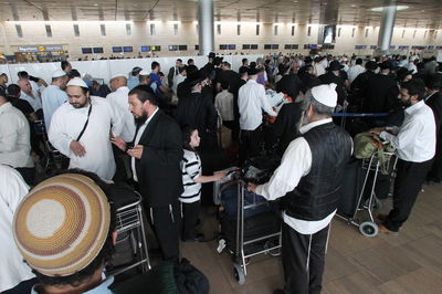 חסידי ברסלב בנתב"ג