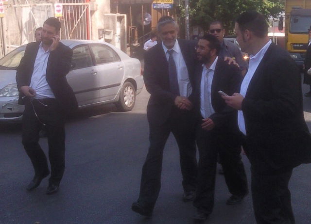 ,,הגיע להרים כוסית.