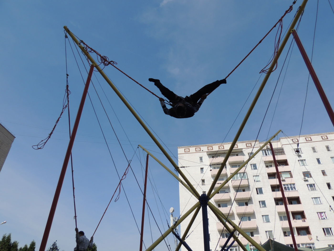 'קוגעל' בטעם של אומן ● שבת אחרונה של תשע"ב