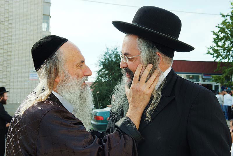 אומן בעדשת אמן: צפו בגלריית ענק