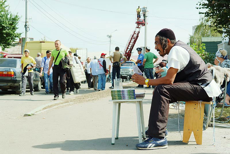 אומן בעדשת אמן: צפו בגלריית ענק