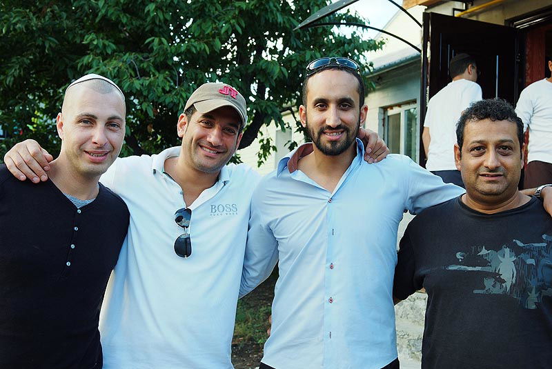 אומן בעדשת אמן: צפו בגלריית ענק