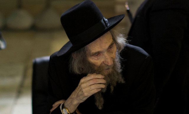 מרן הגראי"ל שטיינמן בכותל, אמש