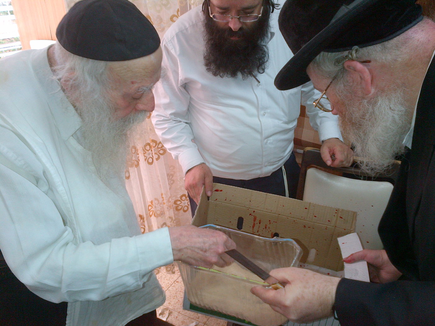 כפרות, שחיטה וכיסוי הדם אצל רבי ניסים קרליץ