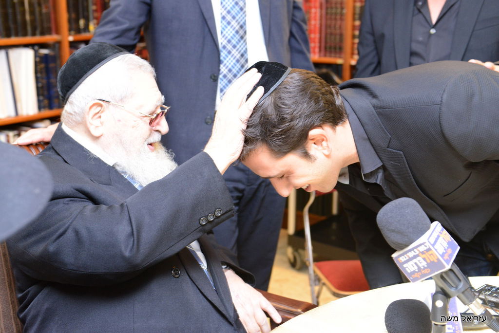 עובדי קול ברמה זכו לשנה טובה מהרב עובדיה יוסף