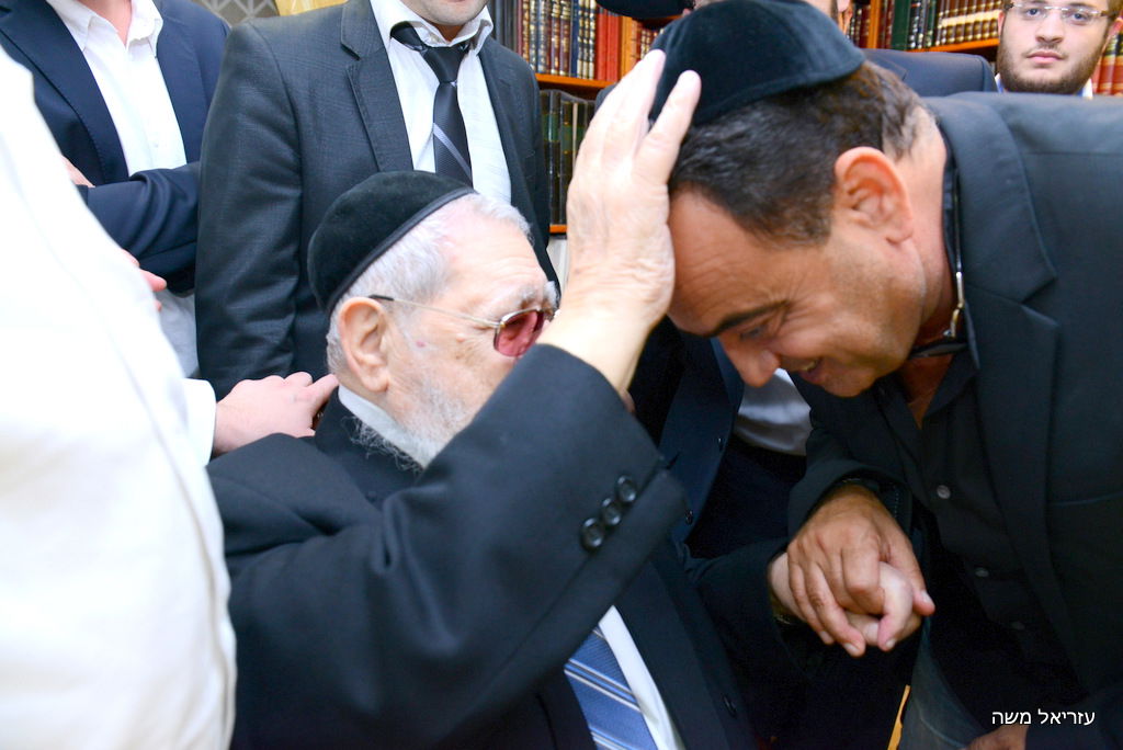 עובדי קול ברמה זכו לשנה טובה מהרב עובדיה יוסף