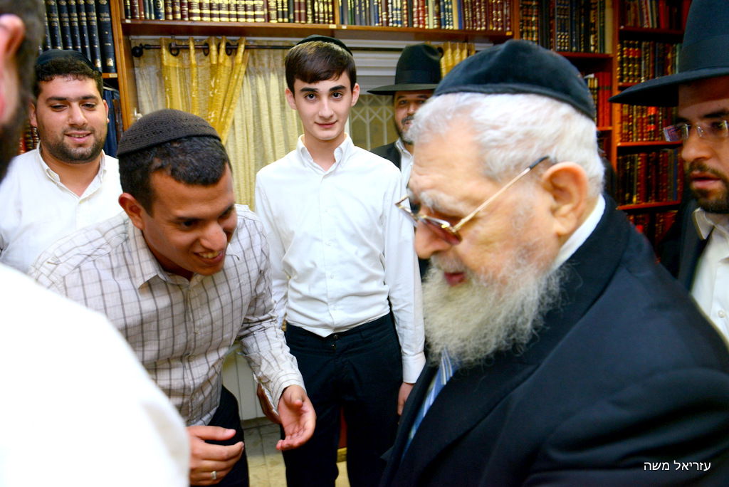 עובדי קול ברמה זכו לשנה טובה מהרב עובדיה יוסף